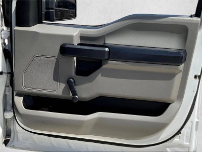2016 Ford F-150 2WD Regular Cab 6-1/2 Ft Box XL