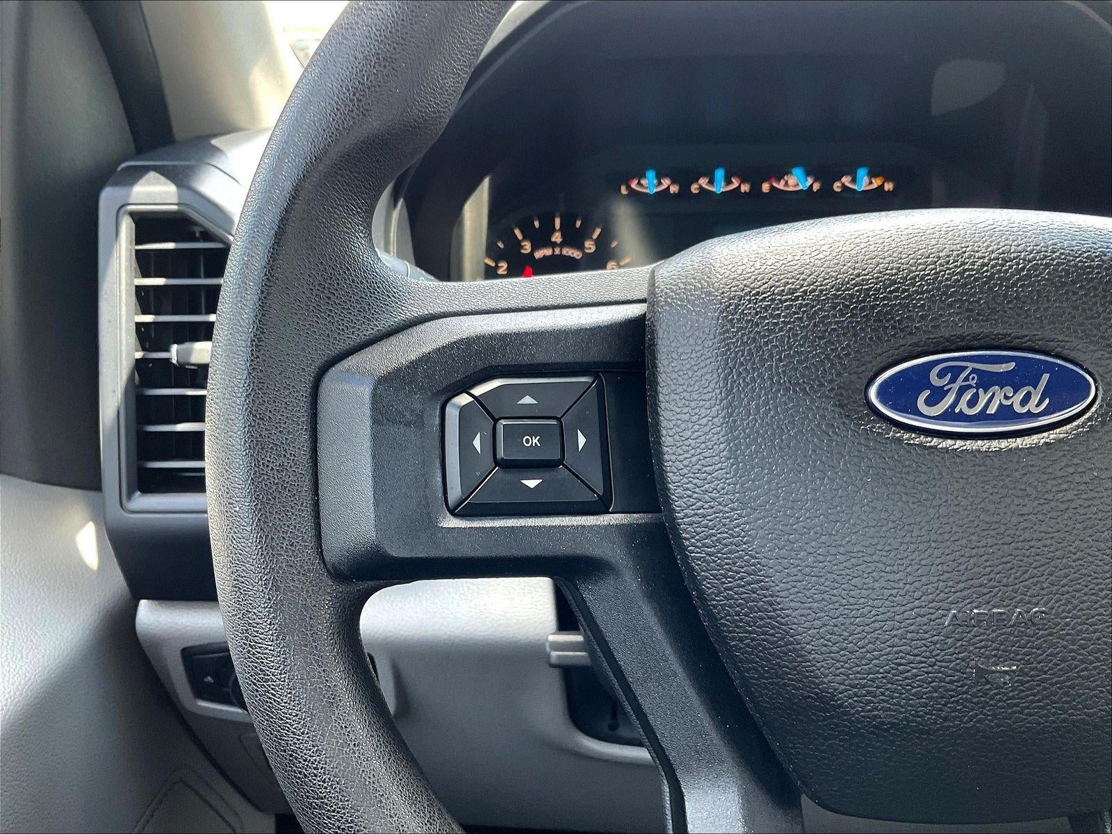 2016 Ford F-150 2WD Regular Cab 6-1/2 Ft Box XL