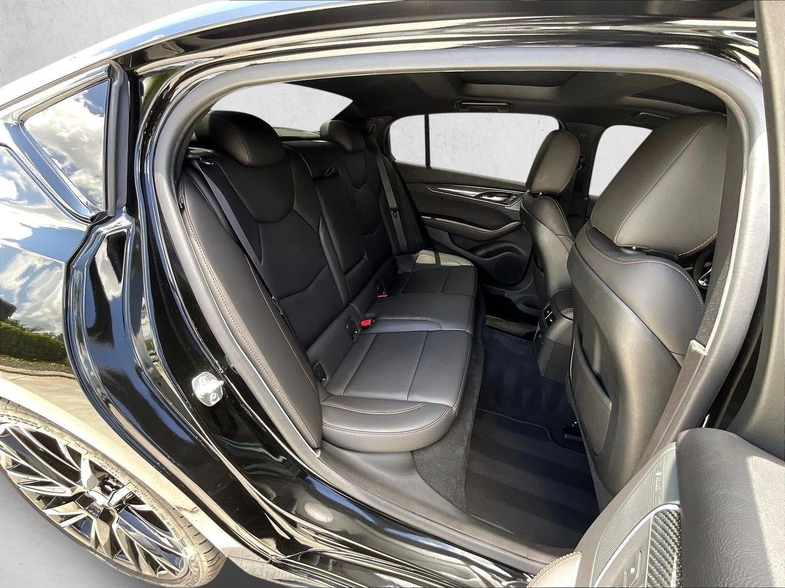 2025 Cadillac CT5 4dr Sdn Sport