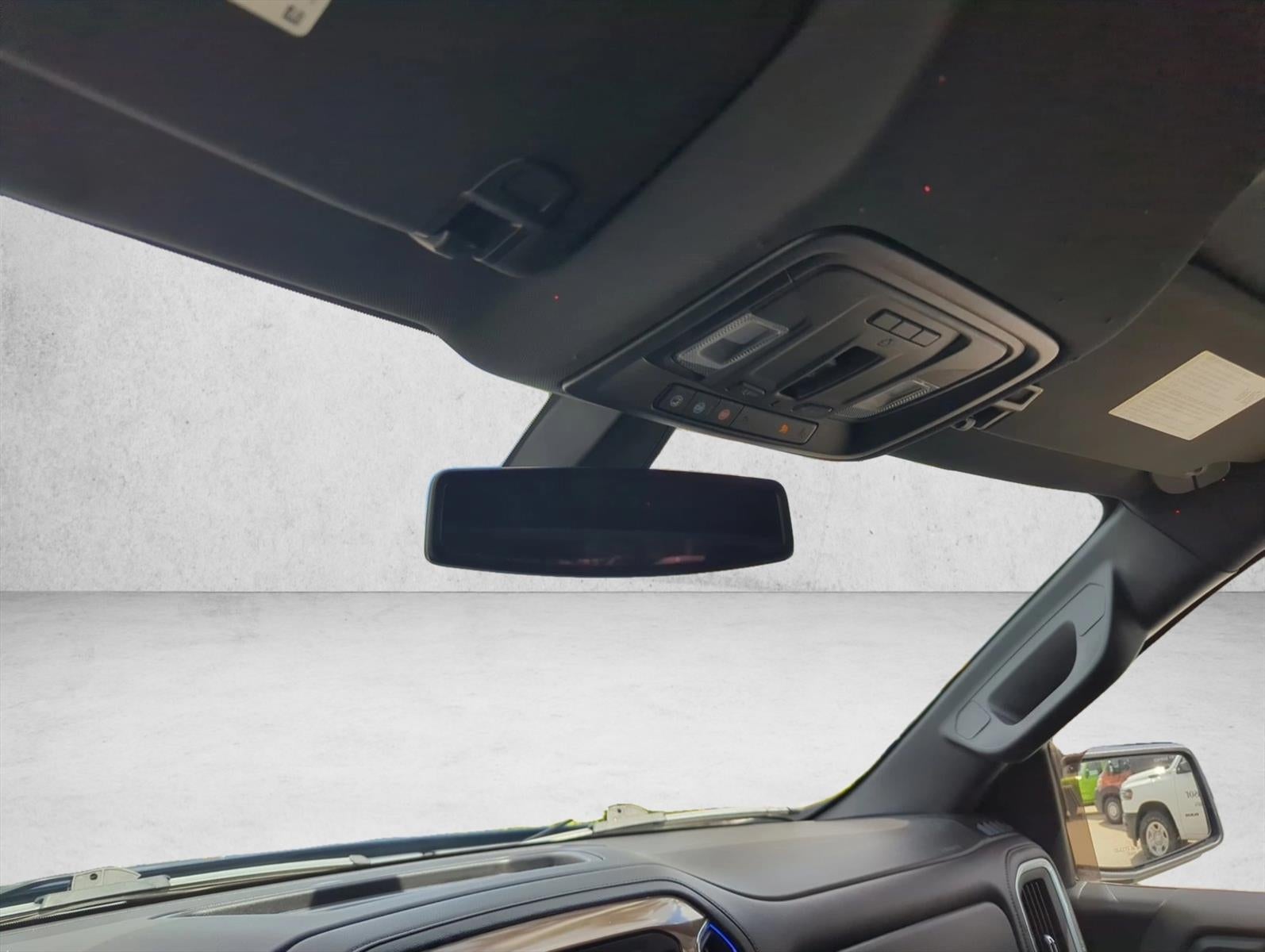 2019 Chevrolet Silverado 1500 Crew Cab Standard Box 4-Wheel Drive High Country