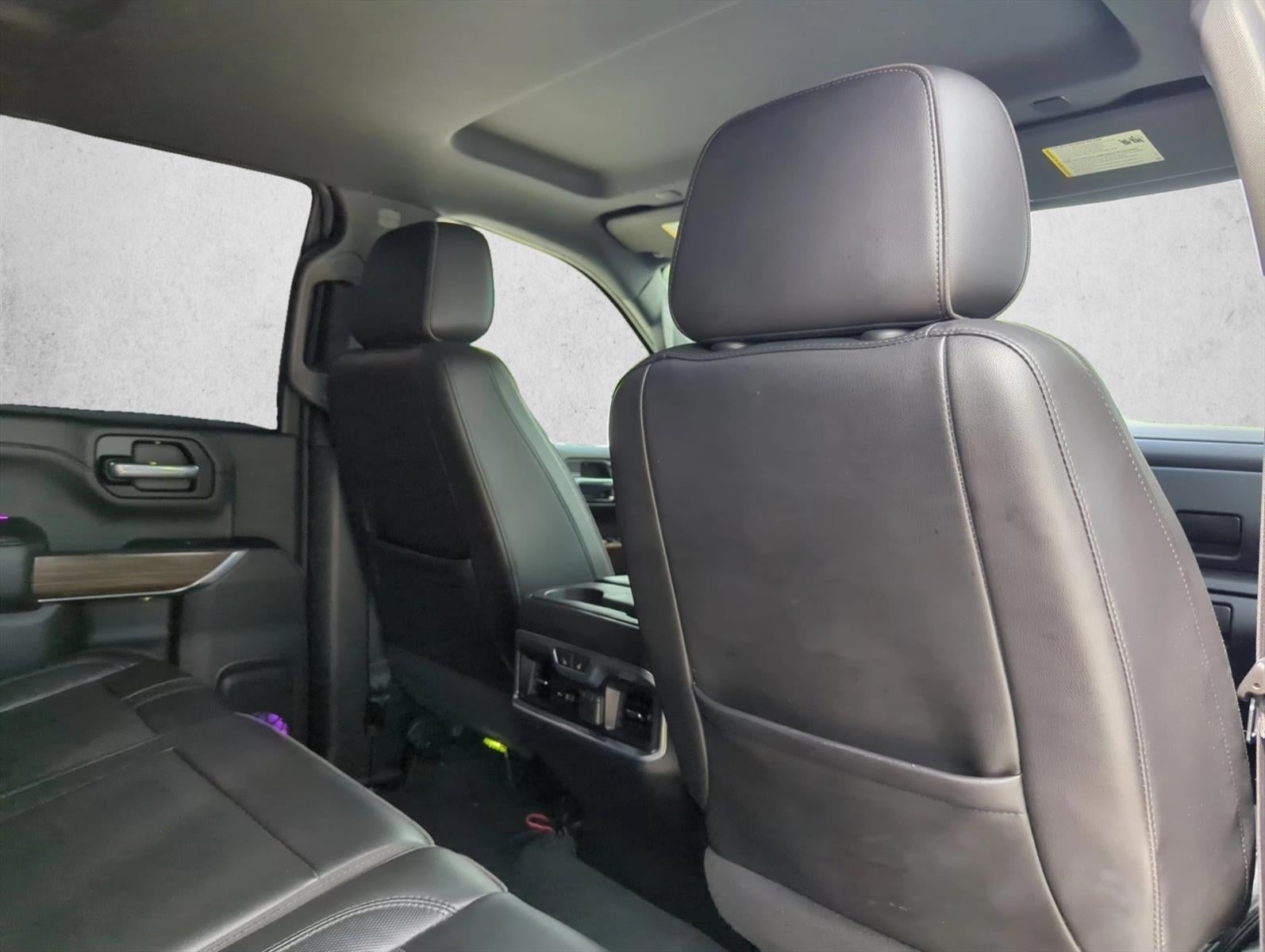 2019 Chevrolet Silverado 1500 Crew Cab Standard Box 4-Wheel Drive High Country