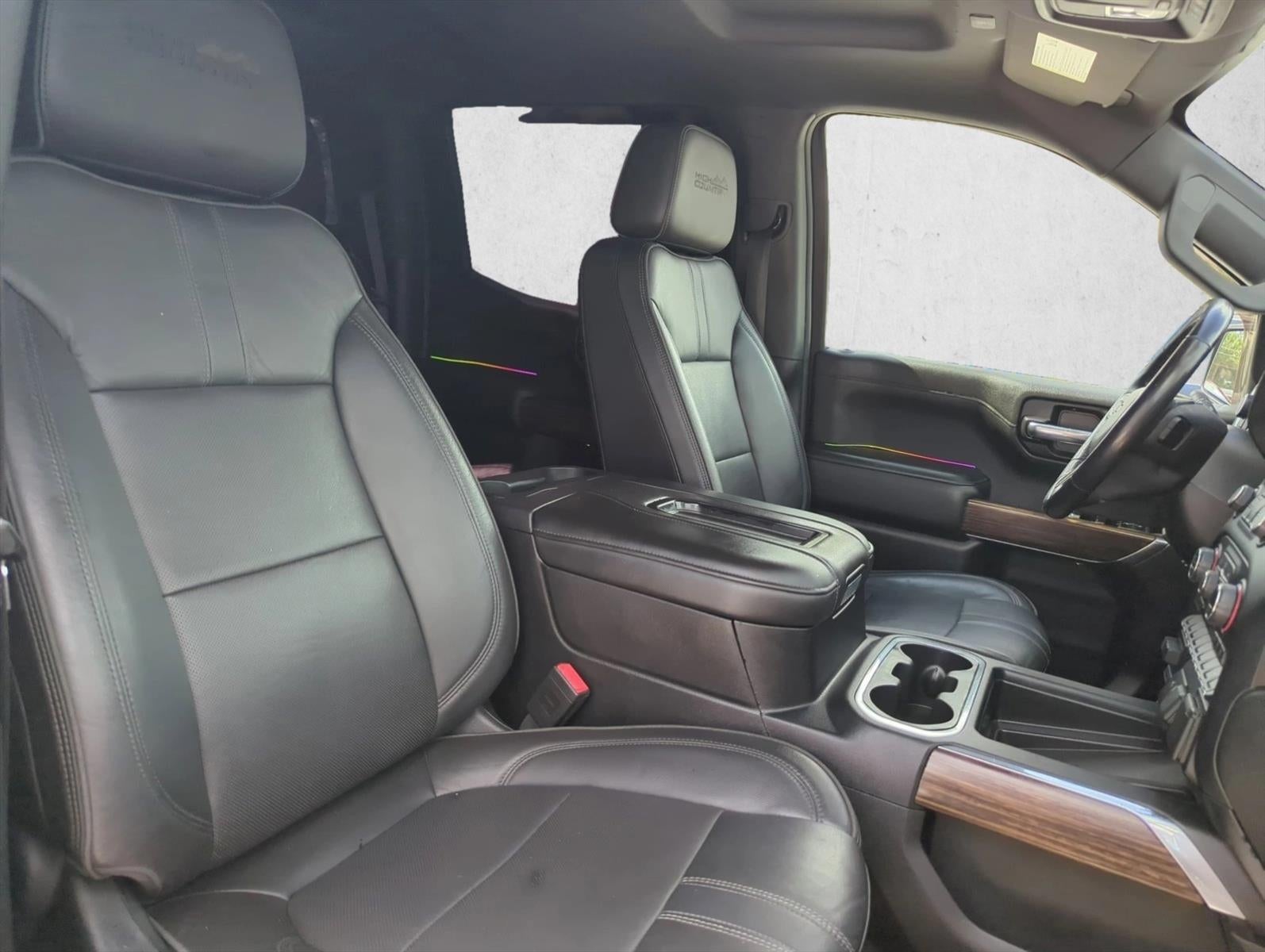 2019 Chevrolet Silverado 1500 Crew Cab Standard Box 4-Wheel Drive High Country
