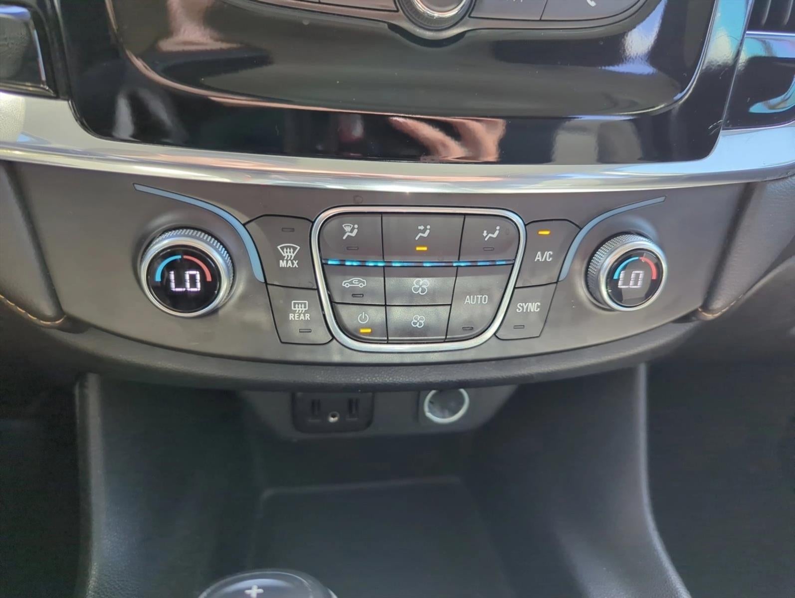 2018 Chevrolet Traverse FWD 1LS