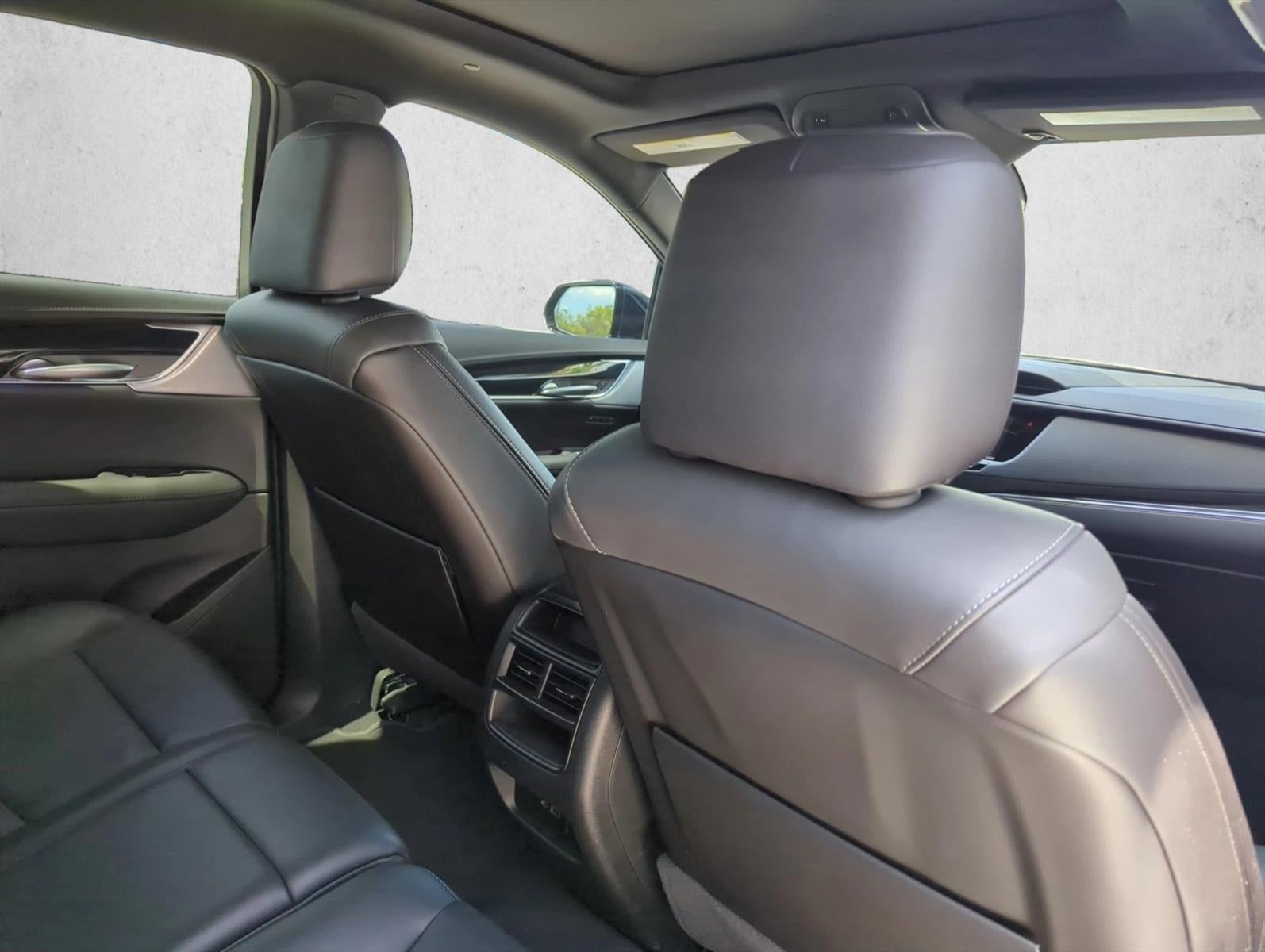 2024 Cadillac XT5 FWD 4dr Premium Luxury