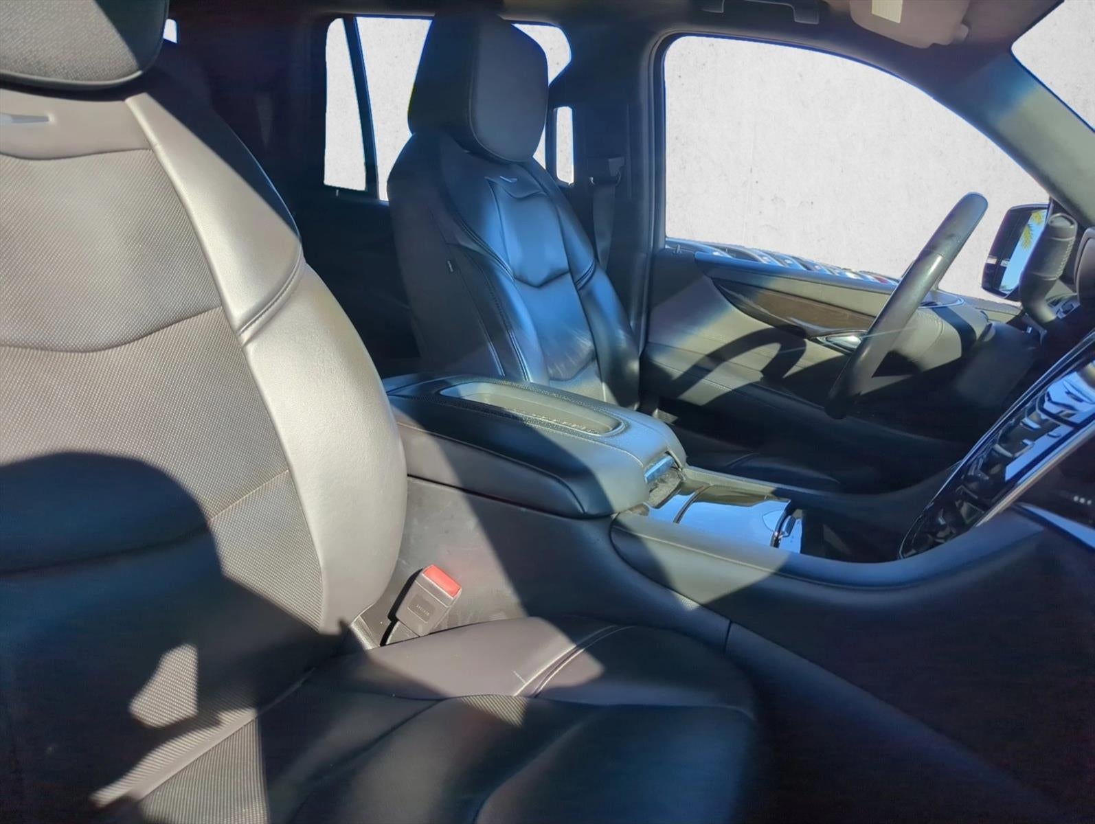 2018 Cadillac Escalade RWD Platinum