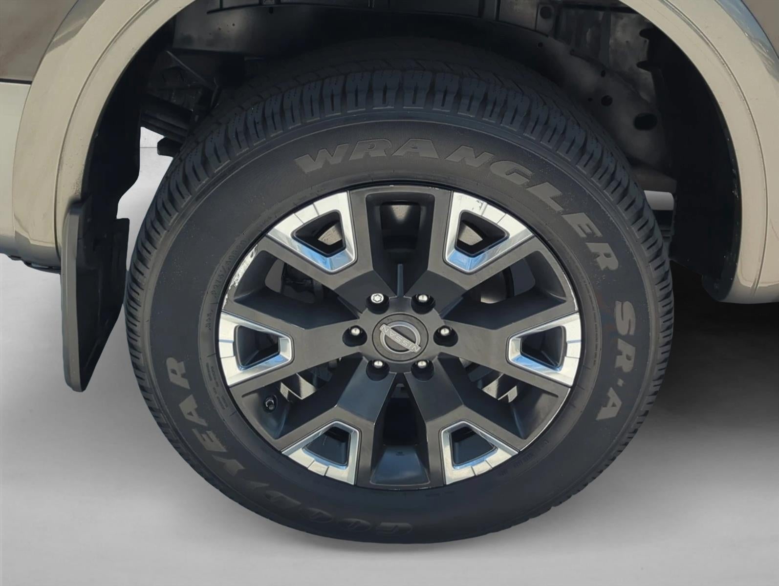 2023 Nissan Titan 4x4 Crew Cab Platinum Reserve