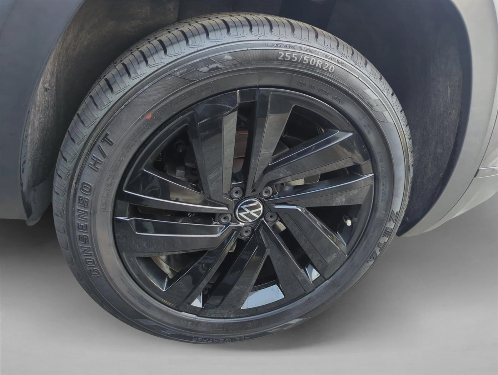 2023 Volkswagen Atlas Cross Sport 3.6L V6 SE w/Technology FWD