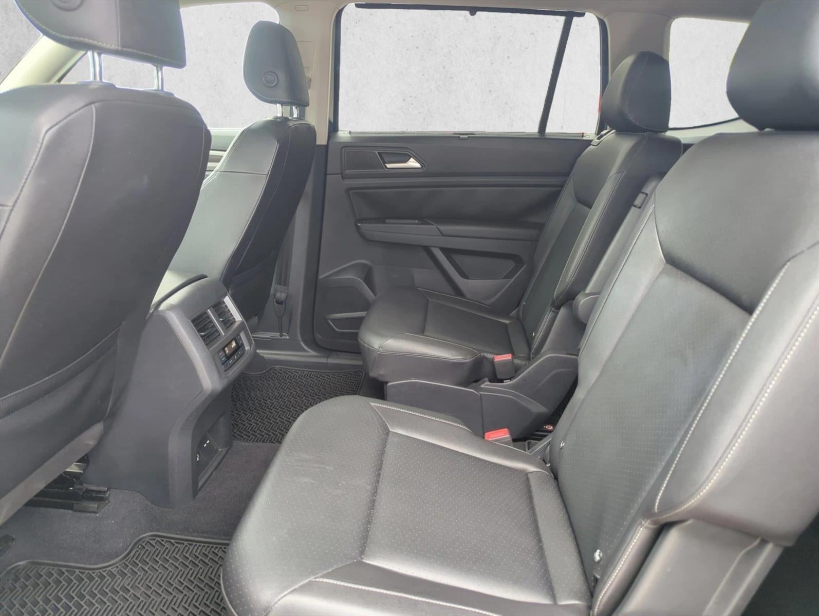 2020 Volkswagen Atlas 2.0T SE w/Technology FWD