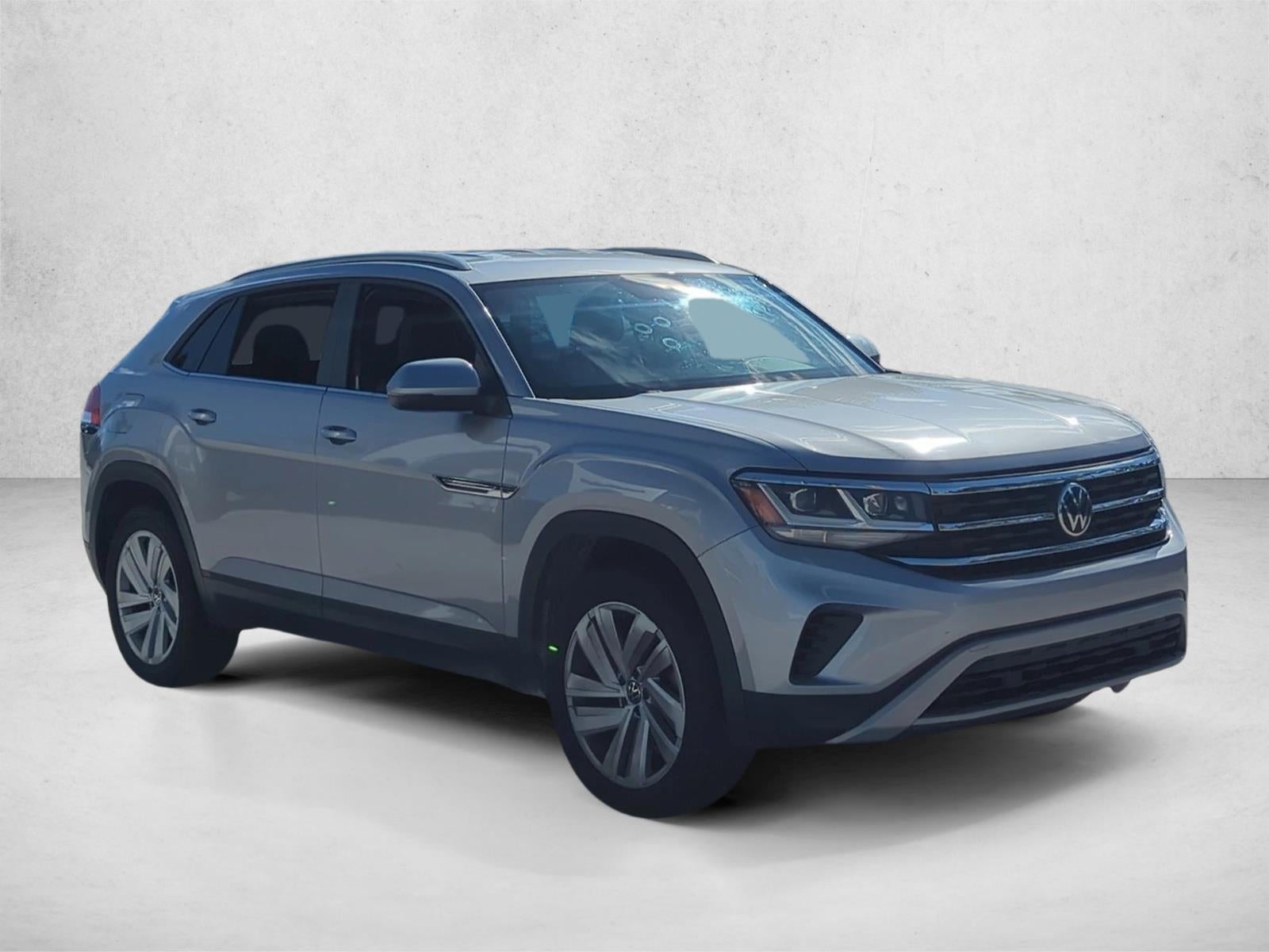 2020 Volkswagen Atlas Cross Sport 3.6L V6 SE w/Technology R-Line FWD