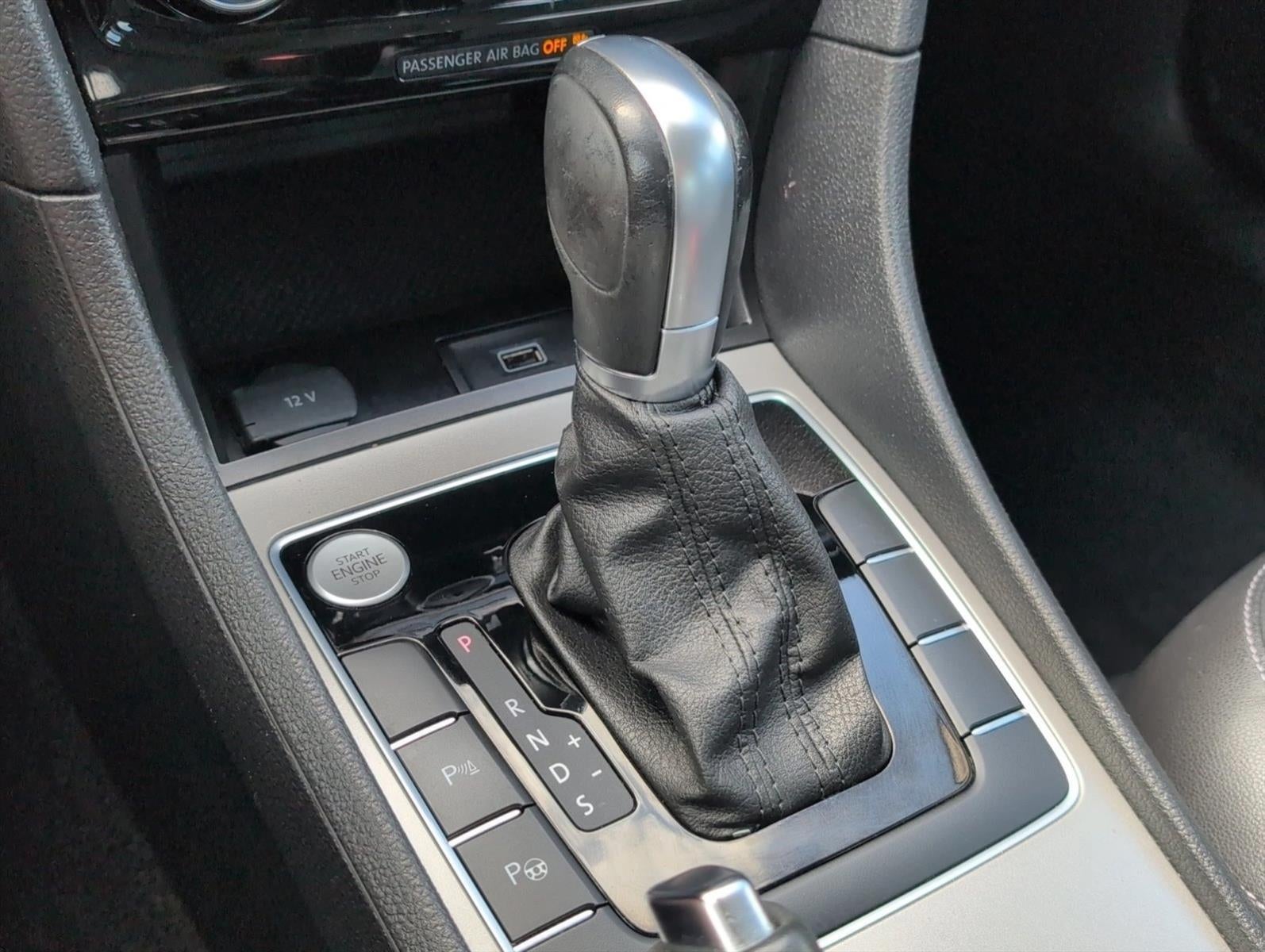 2020 Volkswagen Passat 2.0T SEL Auto