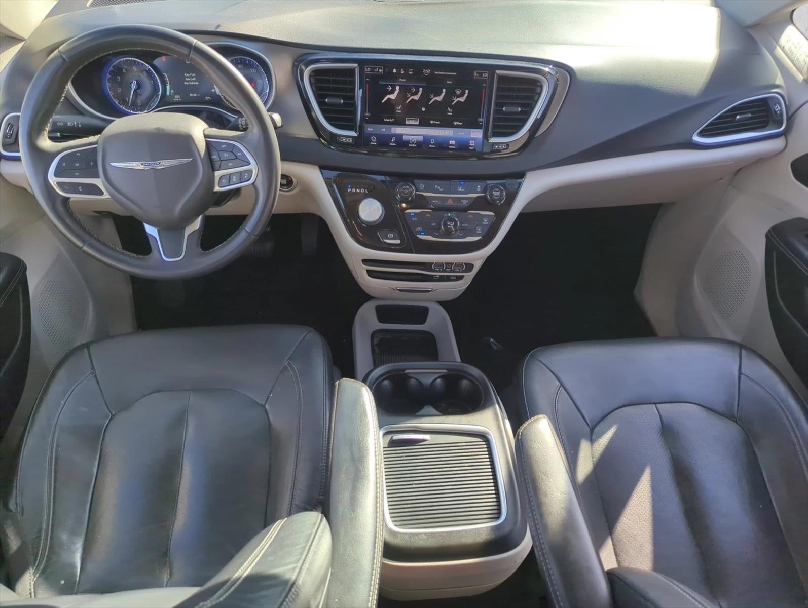 2022 Chrysler Pacifica Touring L FWD
