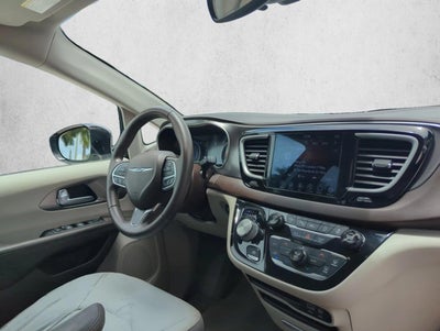 2018 Chrysler Pacifica Touring L FWD