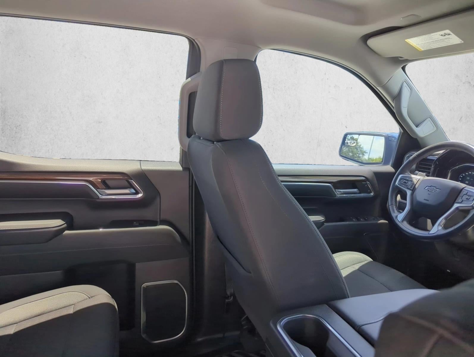 2023 Chevrolet Silverado 1500 Crew Cab Short Box 2-Wheel Drive RST