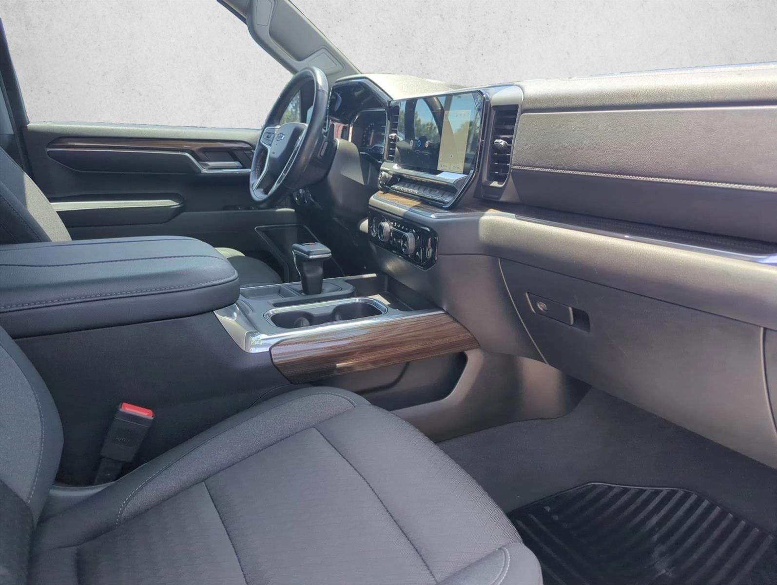 2023 Chevrolet Silverado 1500 Crew Cab Short Box 2-Wheel Drive RST