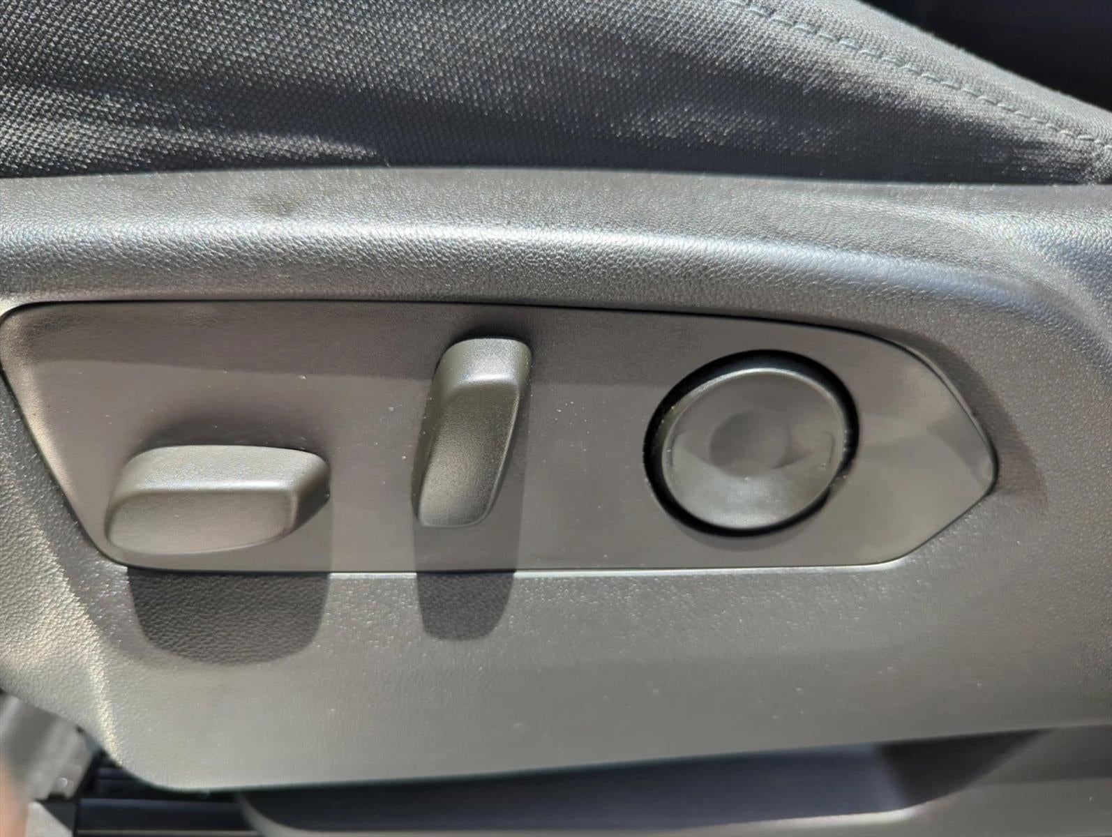 2023 Chevrolet Silverado 1500 Crew Cab Short Box 2-Wheel Drive RST