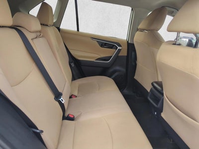 2019 Toyota RAV4 LE FWD (GS)