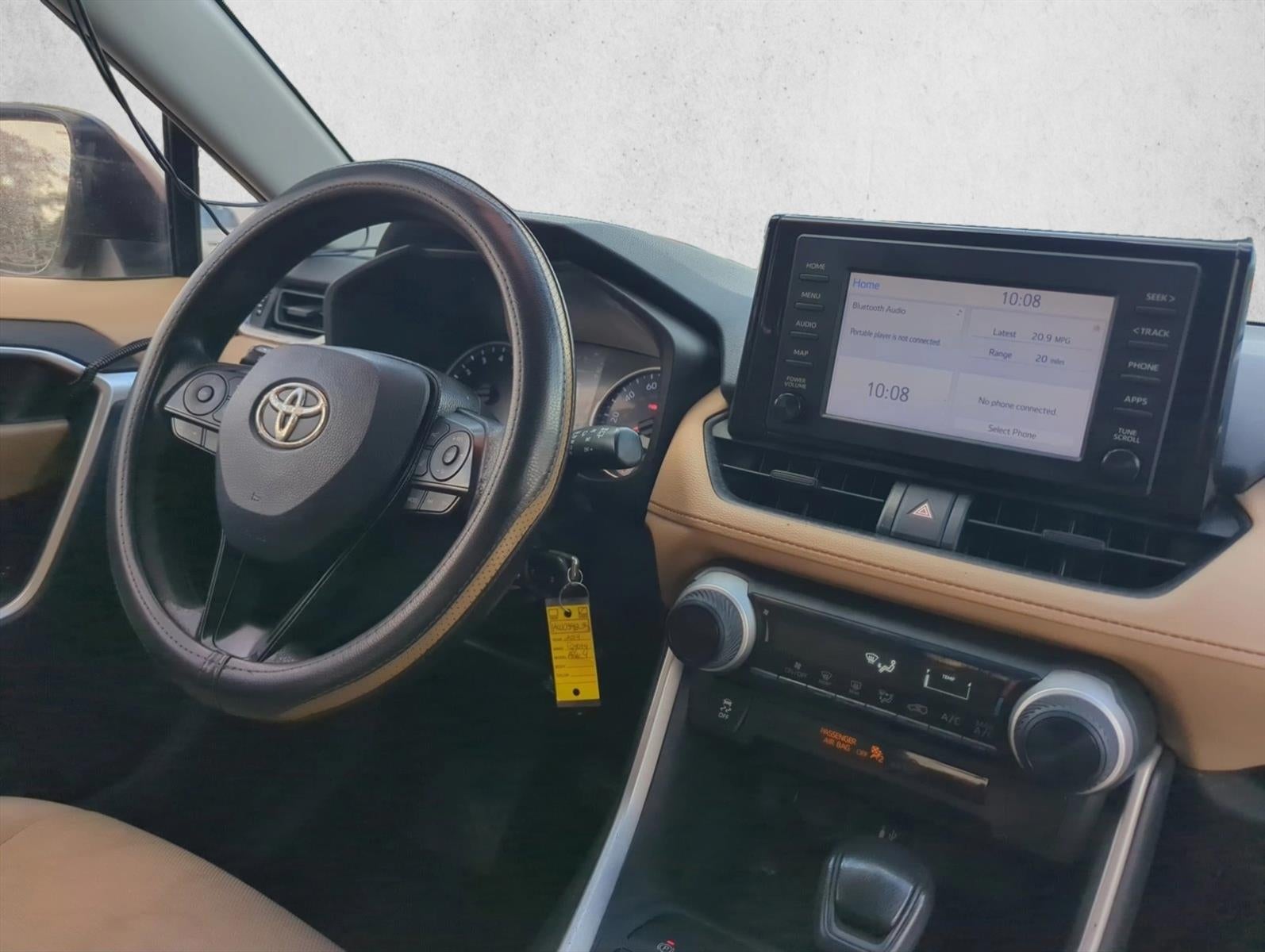 2019 Toyota RAV4 LE FWD (GS)