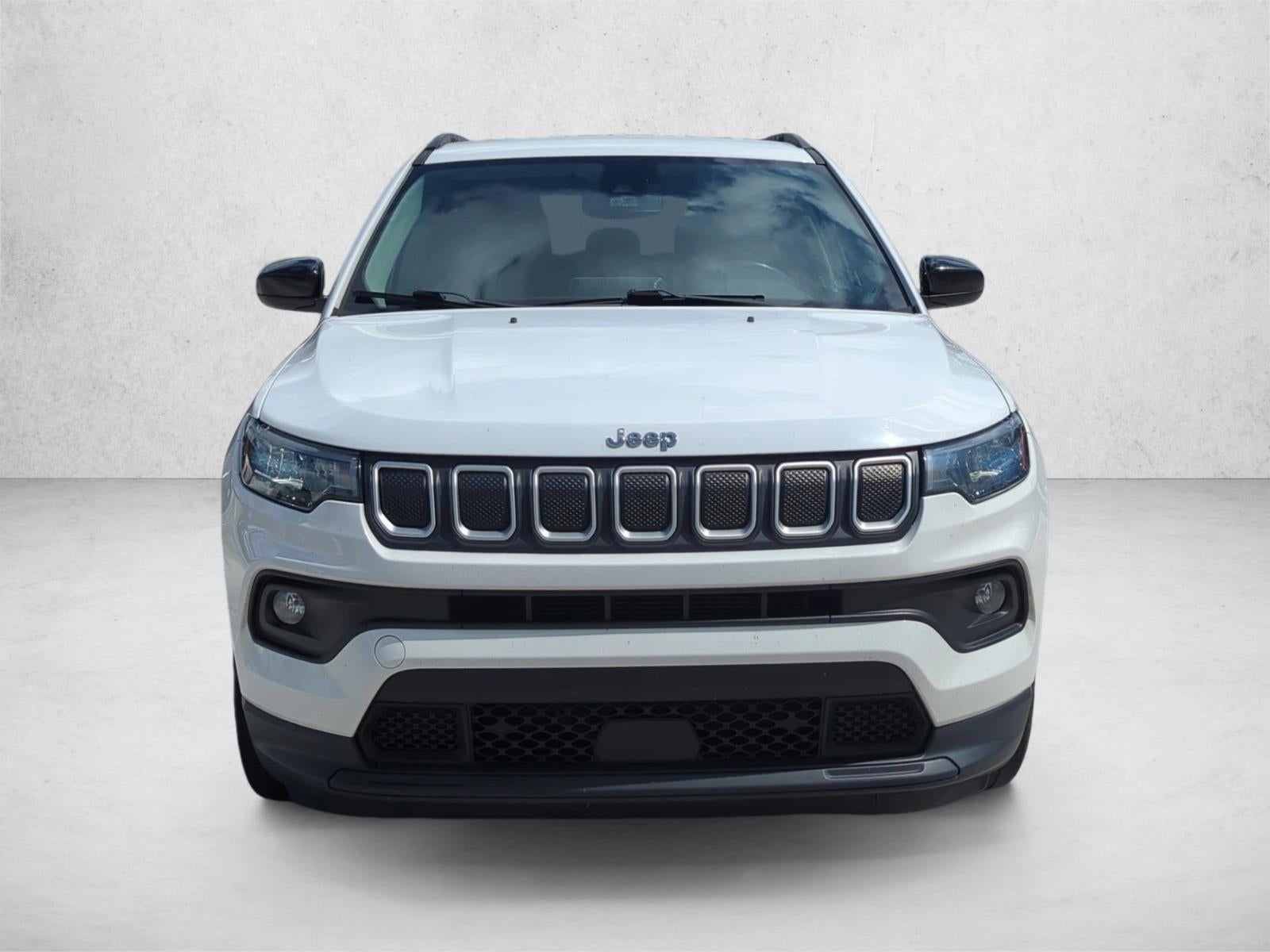 2022 Jeep Compass Latitude FWD
