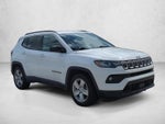 2022 Jeep Compass Latitude FWD