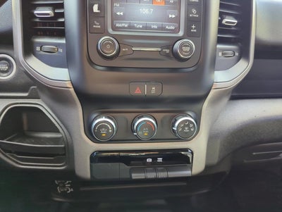 2019 RAM 3500 Tradesman 4x2 Crew Cab 8' Box