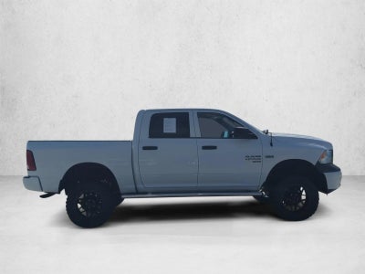 2019 RAM 1500 Classic Tradesman 4x4 Crew Cab 5'7" Box
