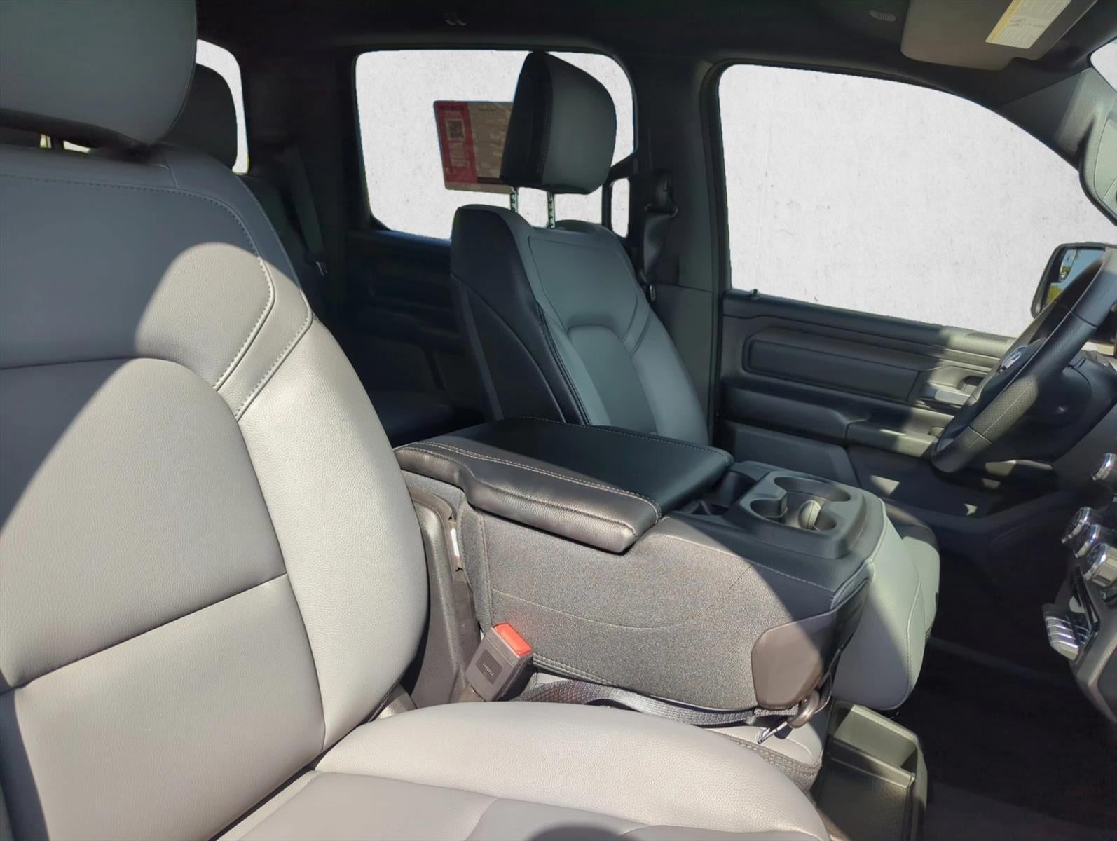 2026 RAM 1500 Tradesman 4x2 Crew Cab 5'7" Box