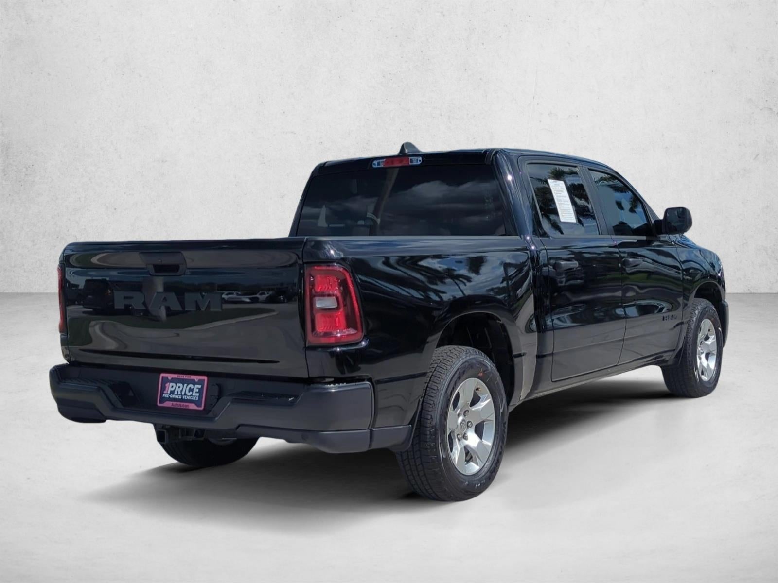 2026 RAM 1500 Tradesman 4x2 Crew Cab 5'7" Box