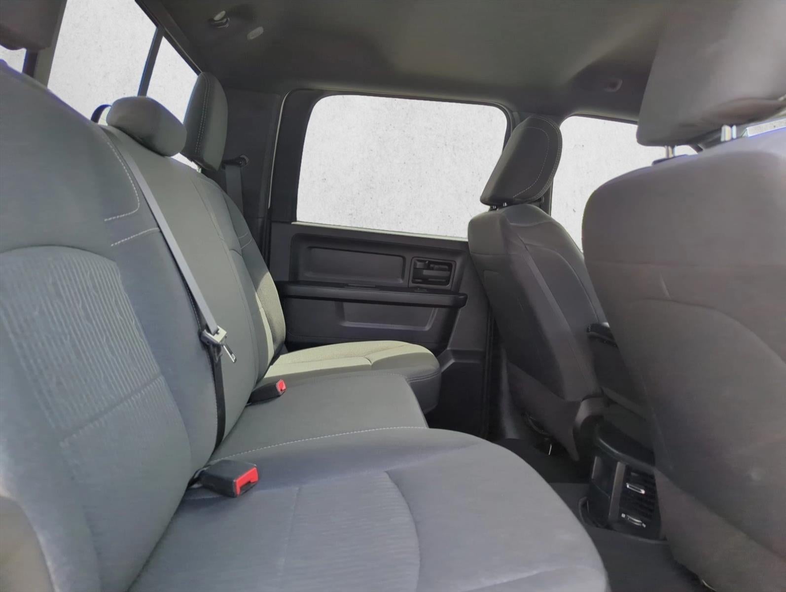 2024 RAM 2500 Tradesman 4x4 Crew Cab 6'4" Box