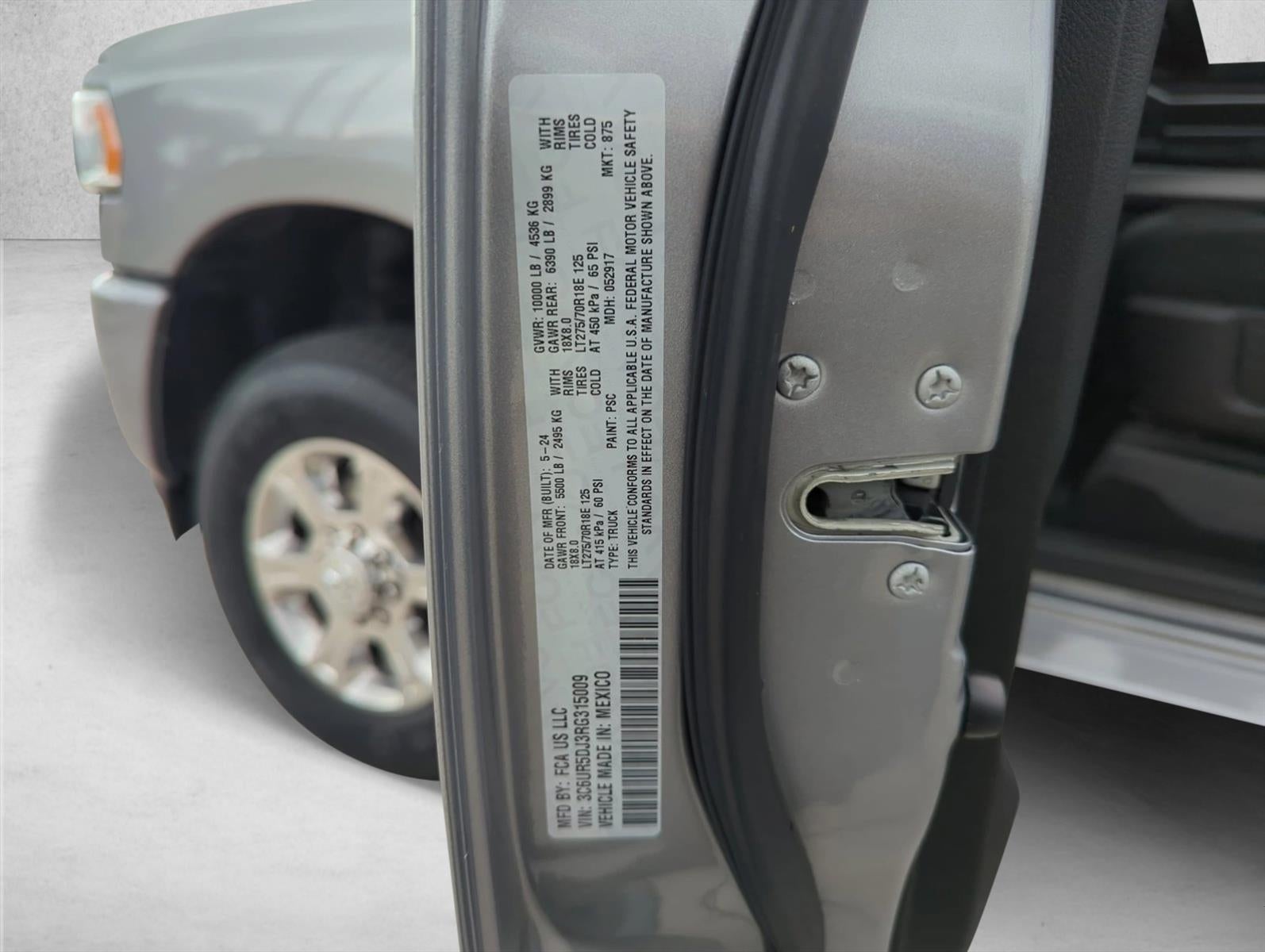 2024 RAM 2500 Big Horn 4x4 Crew Cab 6'4" Box