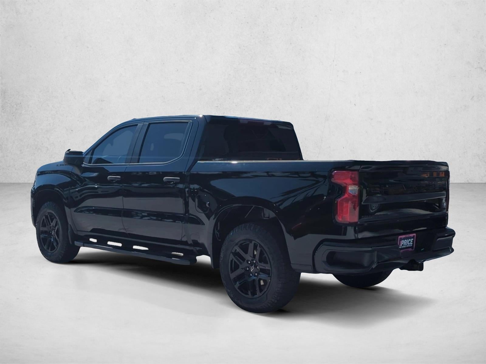 2023 Chevrolet Silverado 1500 Crew Cab Short Box 2-Wheel Drive Custom