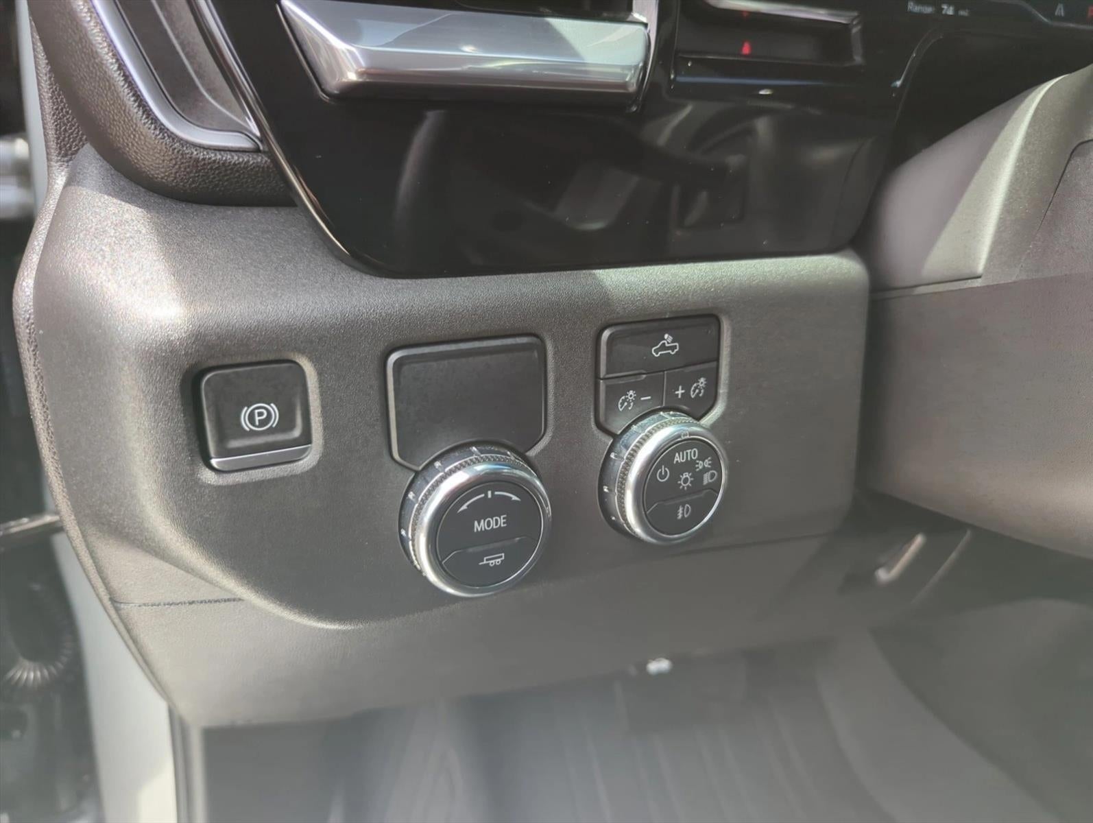 2023 GMC Sierra 1500 Crew Cab Short Box 2-Wheel Drive Elevation