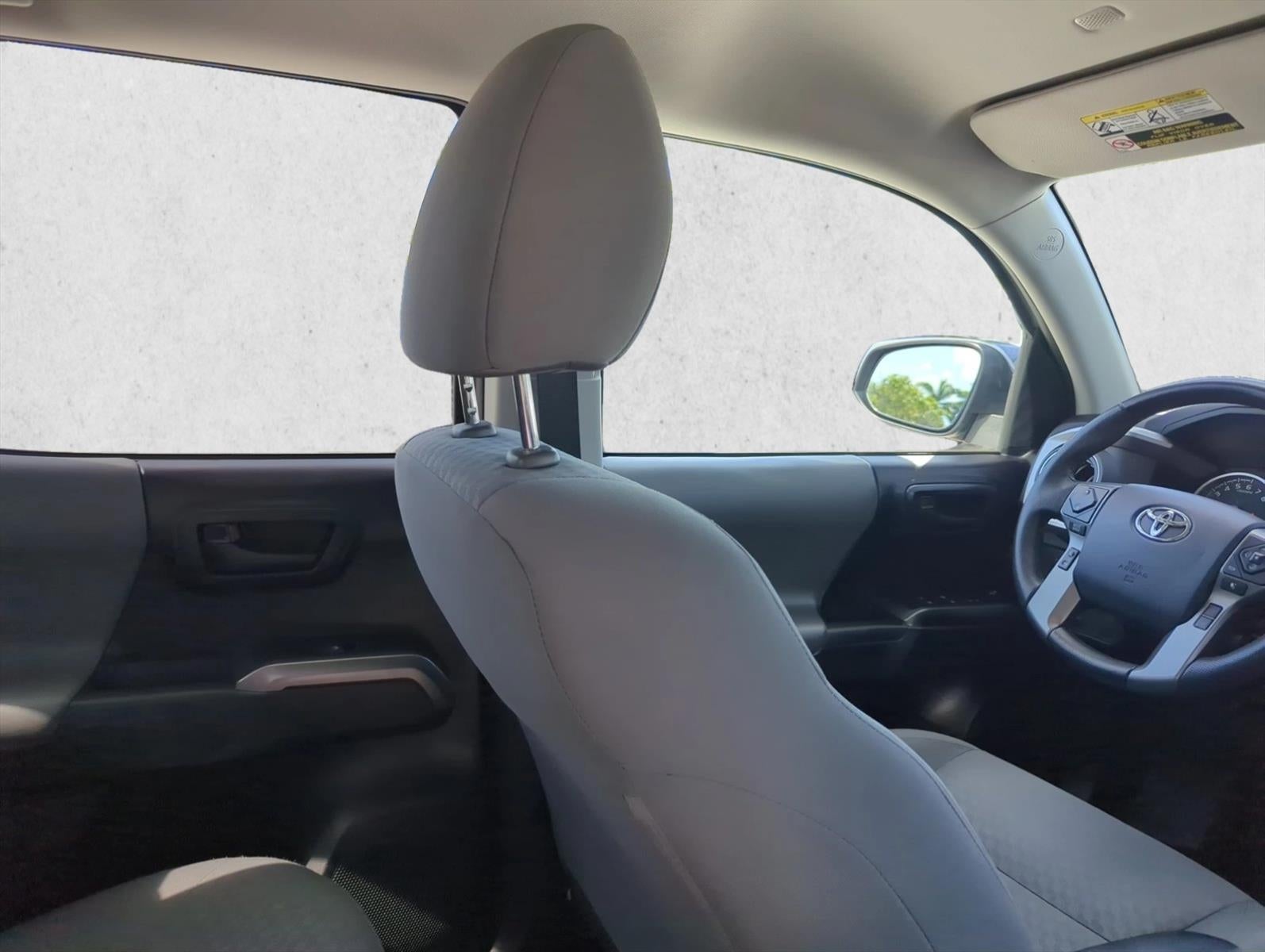 2020 Toyota Tacoma 2WD 2WD SR5 Double Cab 5' Bed V6 AT (GS)