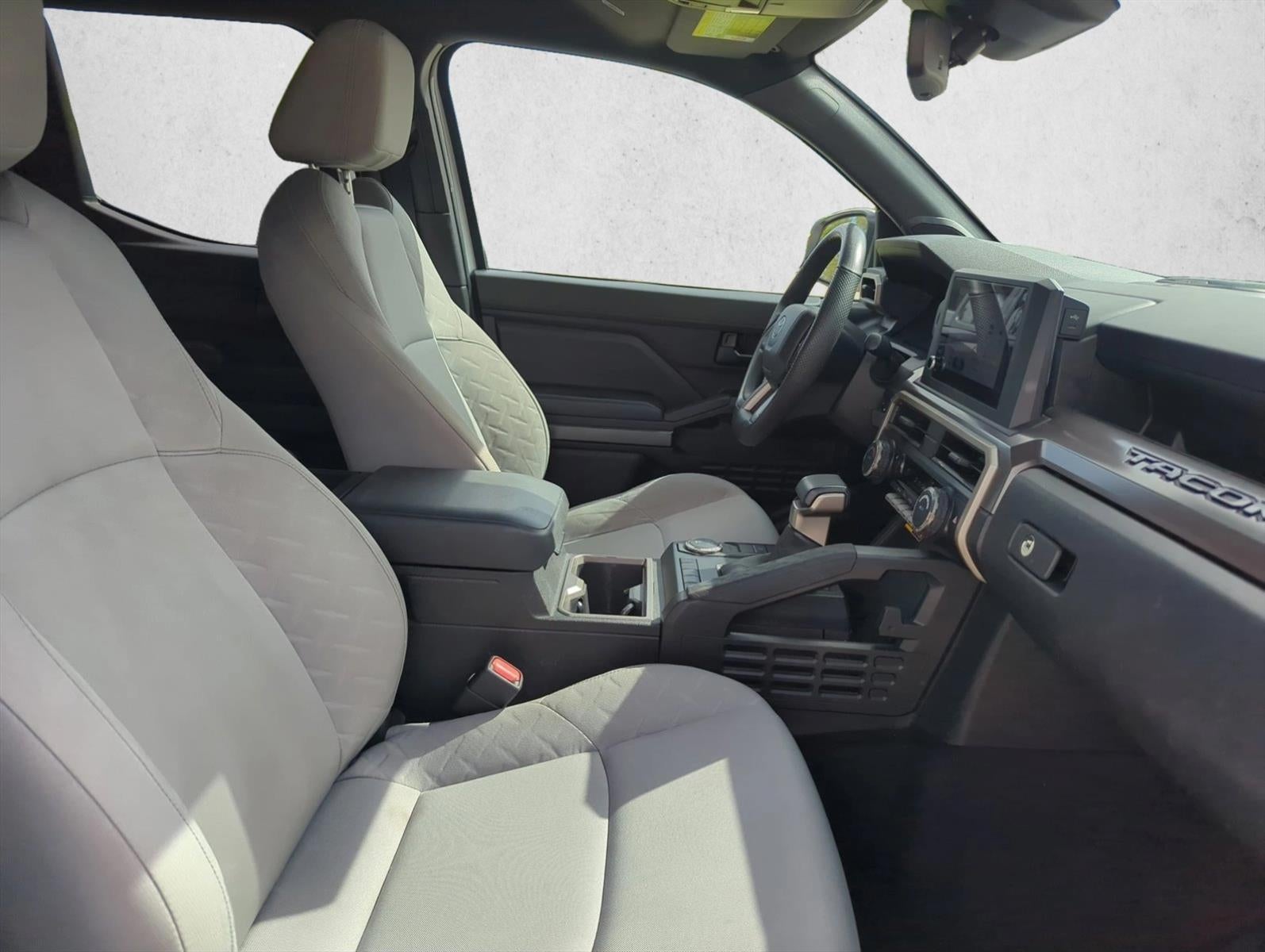 2024 Toyota Tacoma 2WD 2WD SR5 Double Cab 5' Bed AT (Natl)