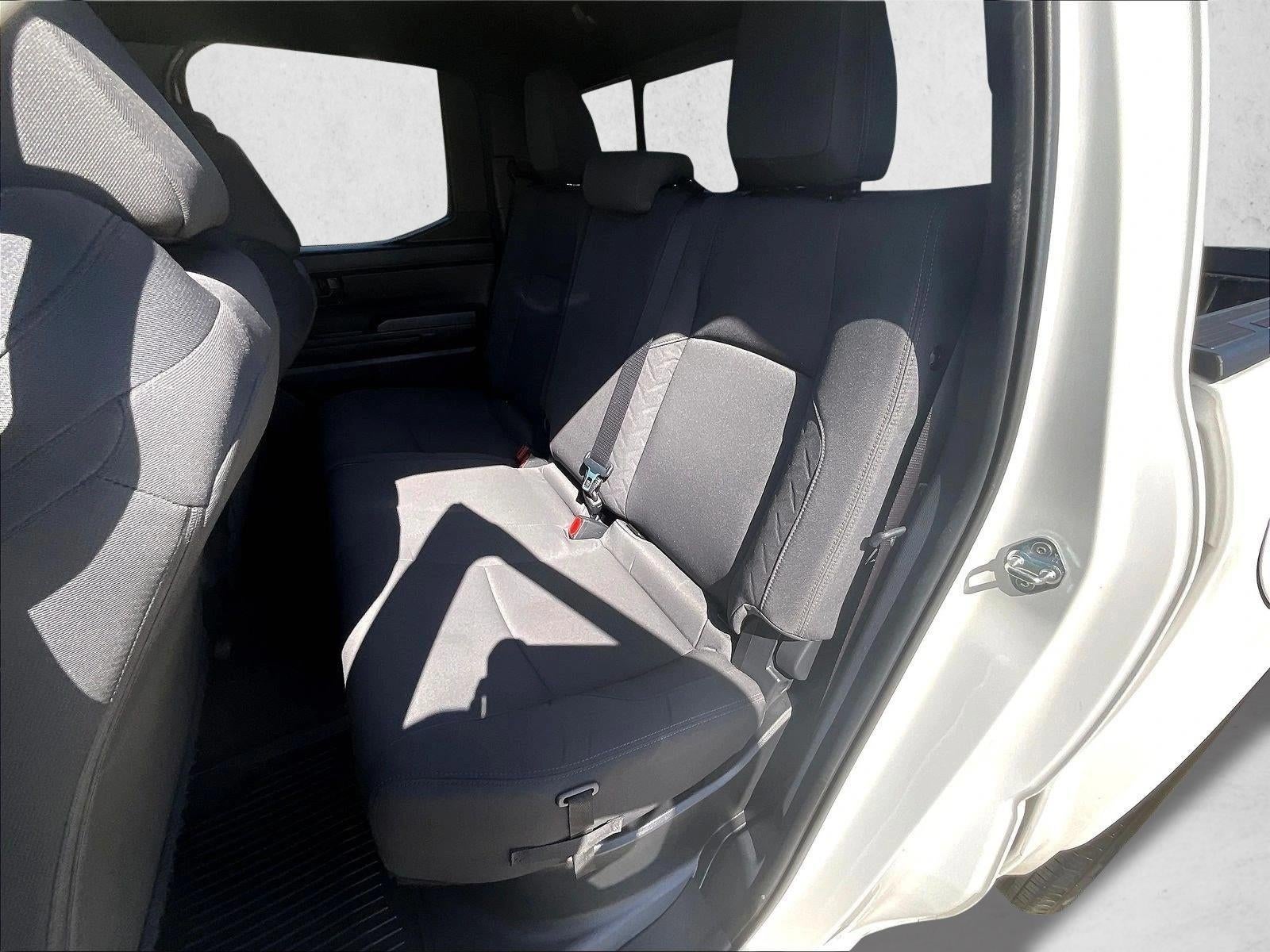 2024 Toyota Tacoma 2WD 2WD SR5 Double Cab 5' Bed AT (Natl)