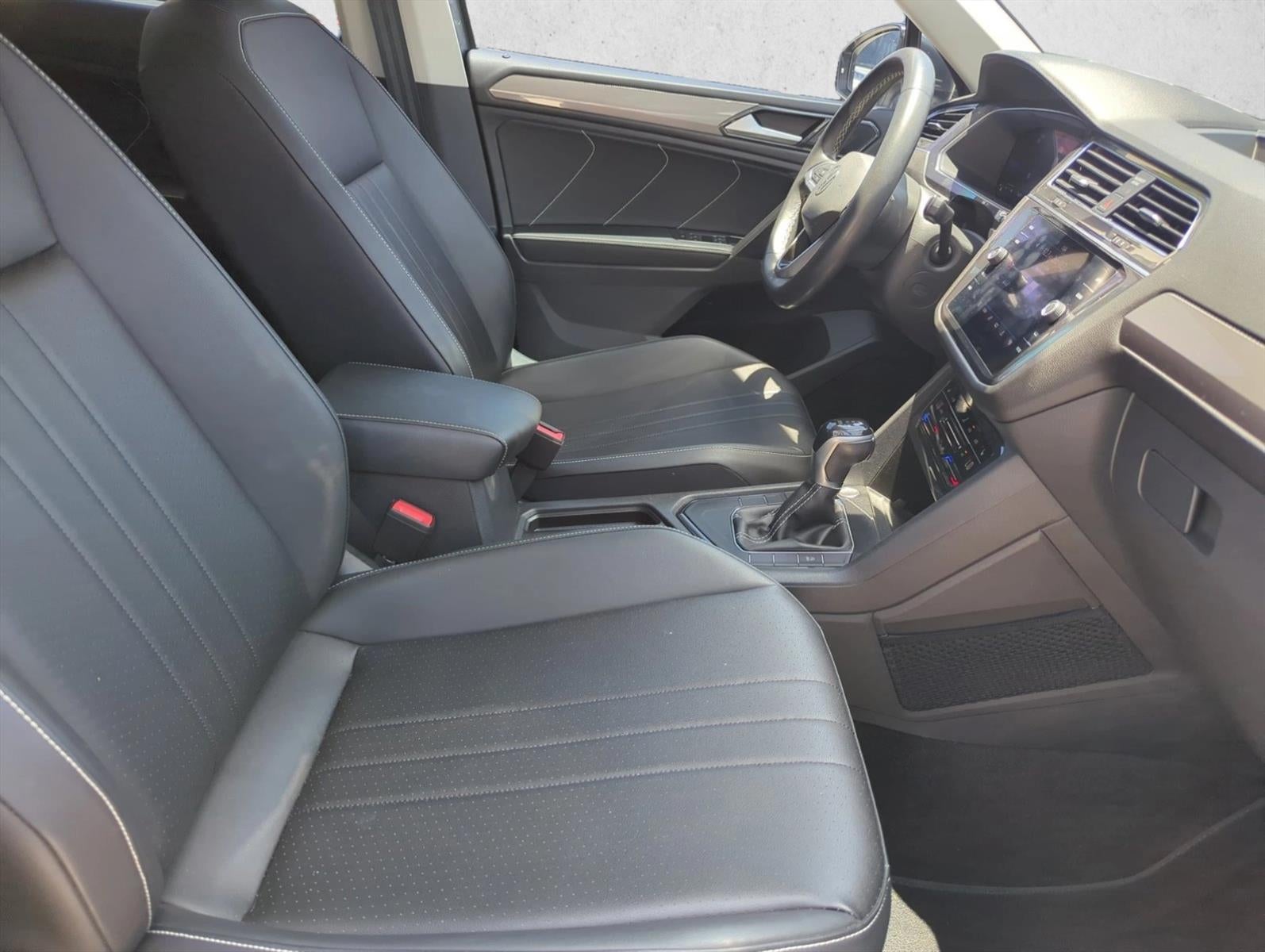 2023 Volkswagen Tiguan 2.0T SE FWD