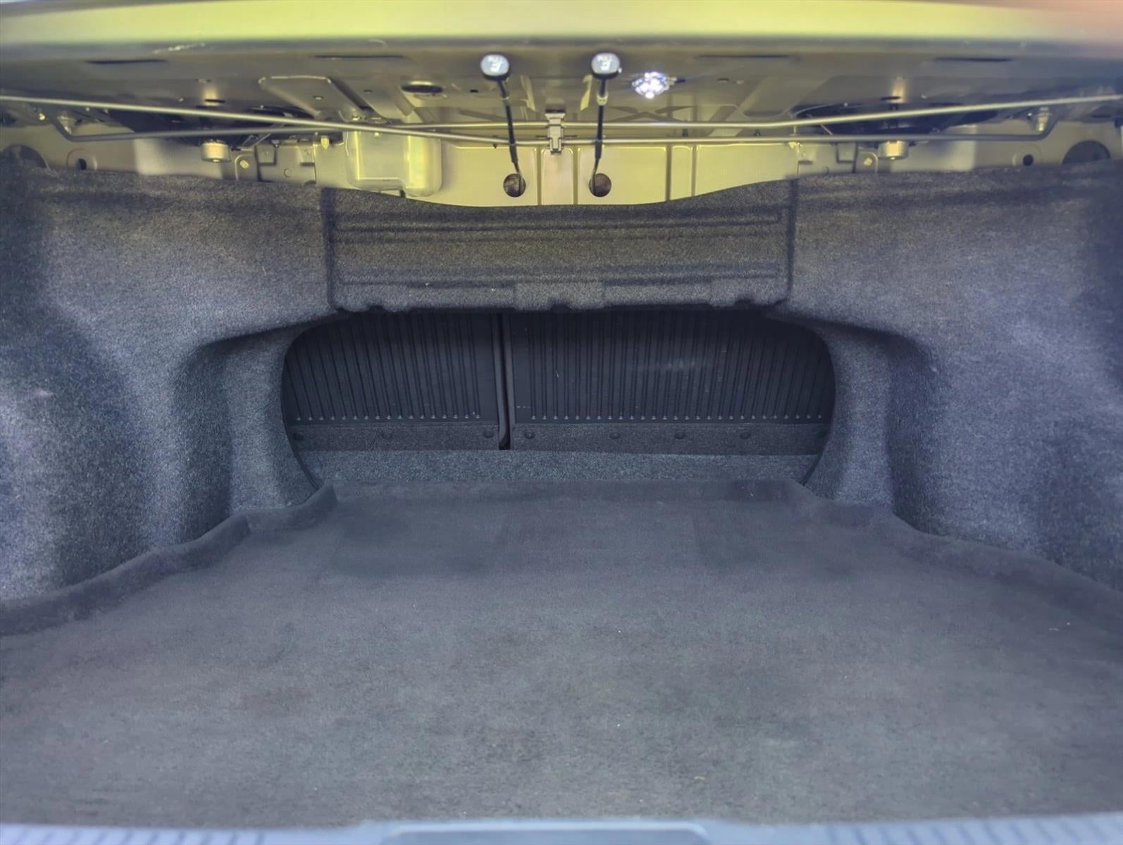 2012 Toyota Camry 4dr Sdn I4 Auto SE (Natl)