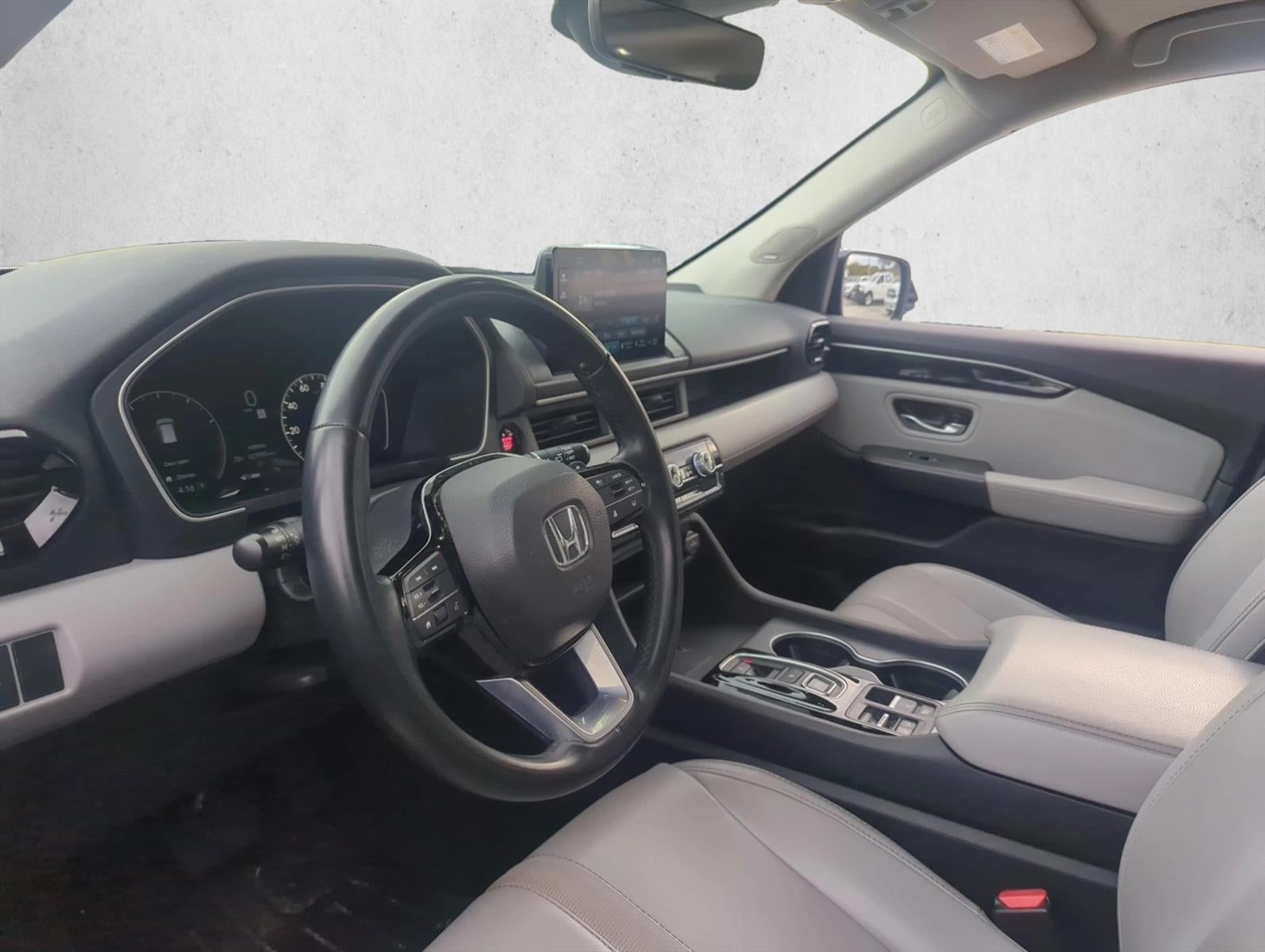 2025 Honda Pilot Touring 2WD