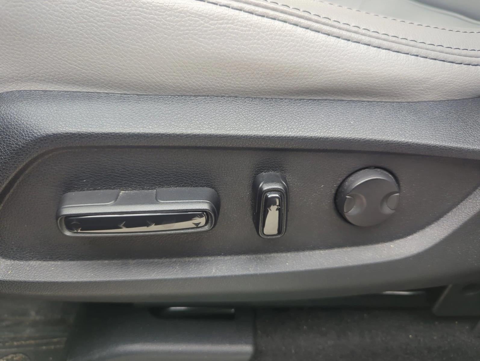 2025 Honda Pilot Touring 2WD