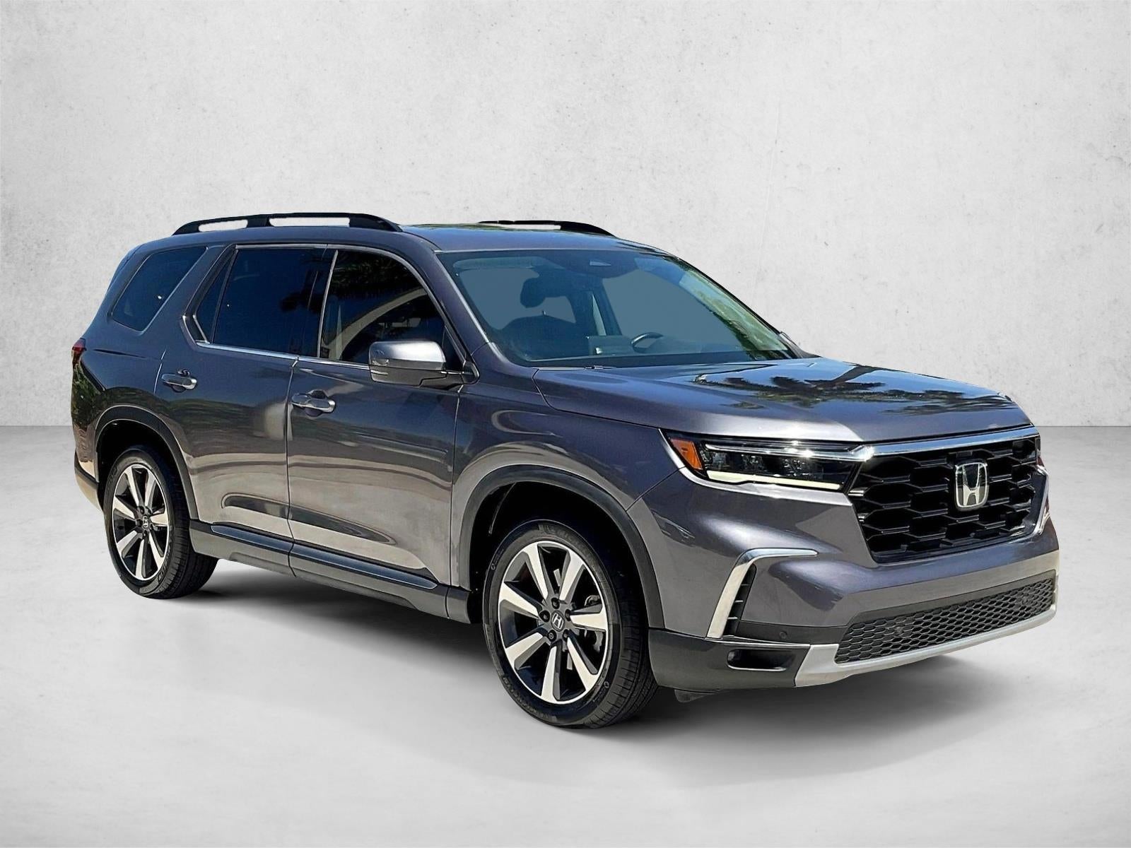 2023 Honda Pilot Touring 2WD