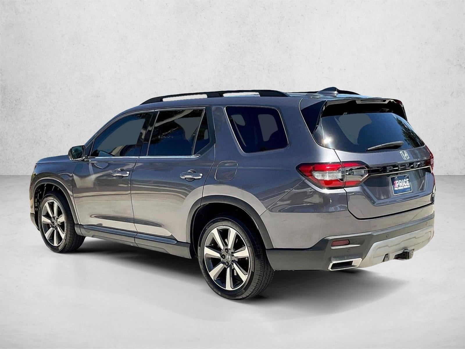 2023 Honda Pilot Touring 2WD