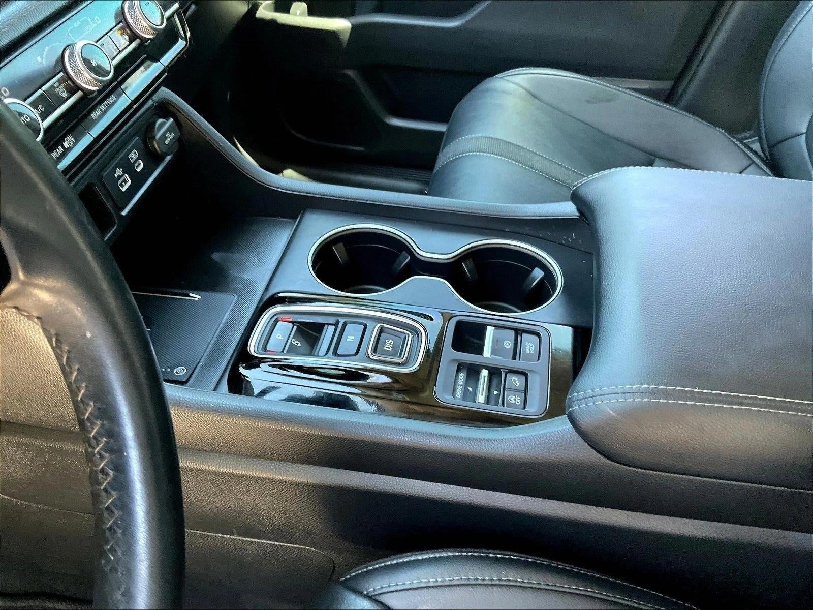 2023 Honda Pilot Touring 2WD
