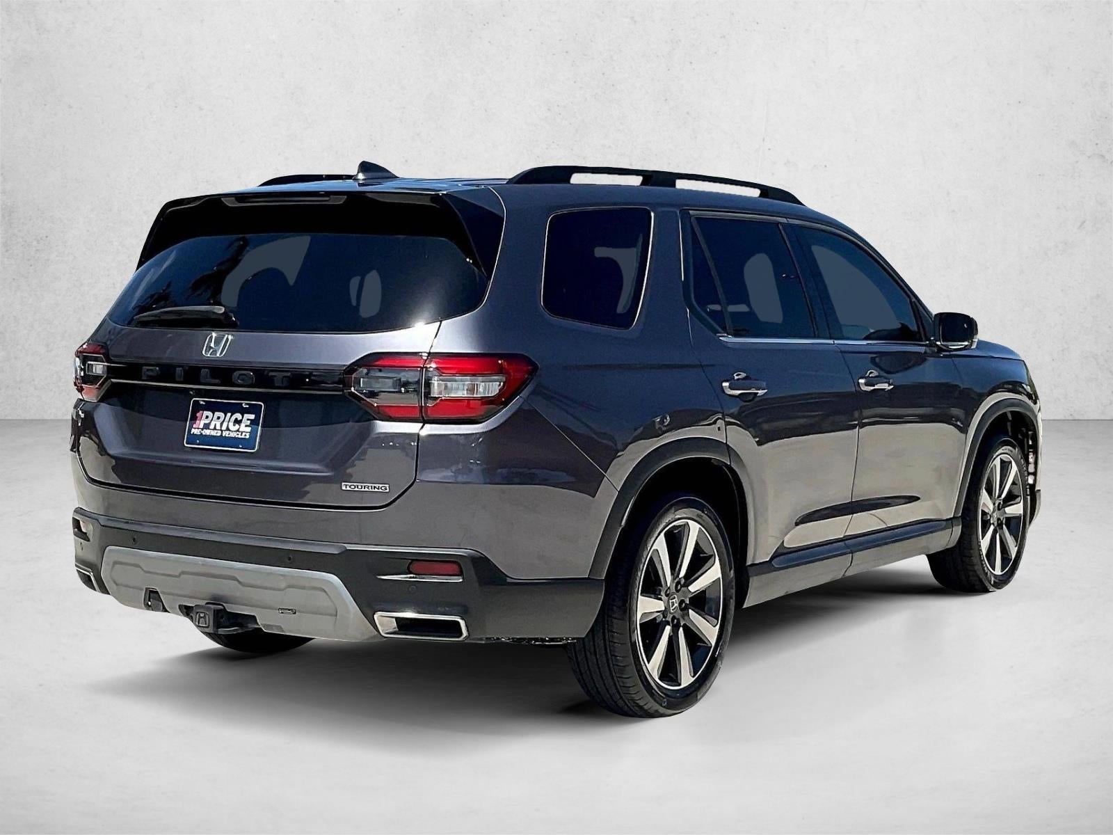 2023 Honda Pilot Touring 2WD