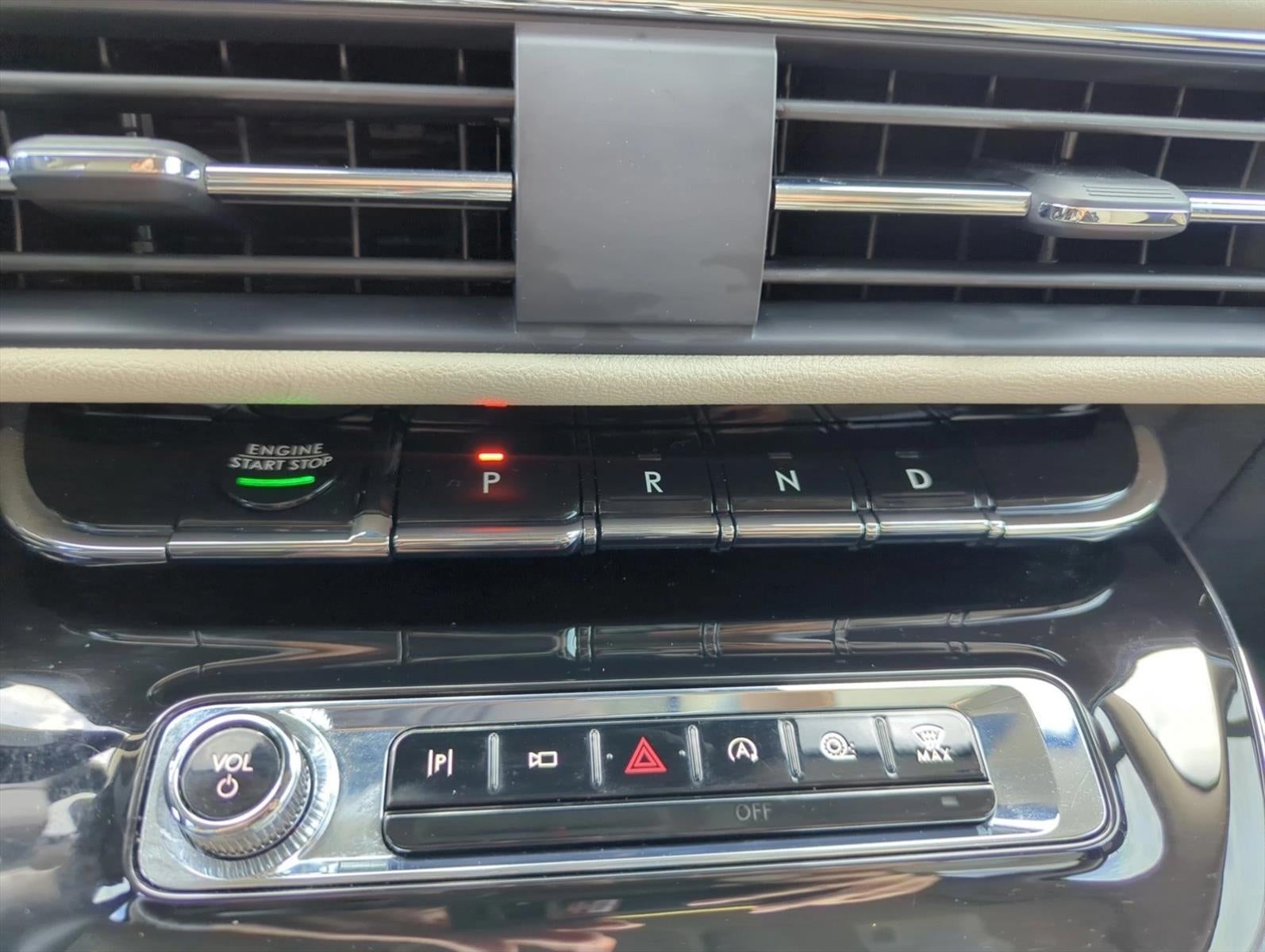 2025 Lincoln Corsair Premiere FWD