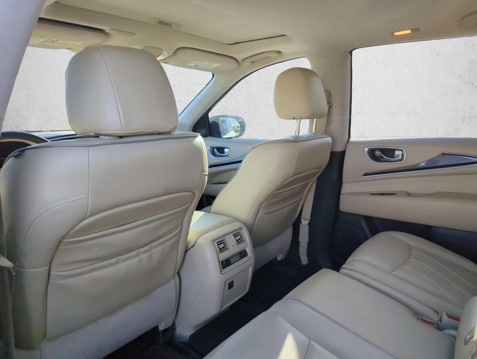 2017 INFINITI QX60 FWD