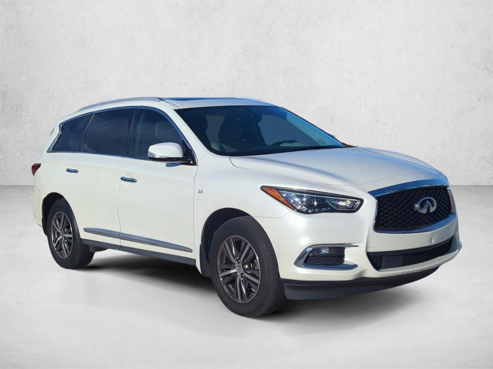 2017 INFINITI QX60 FWD
