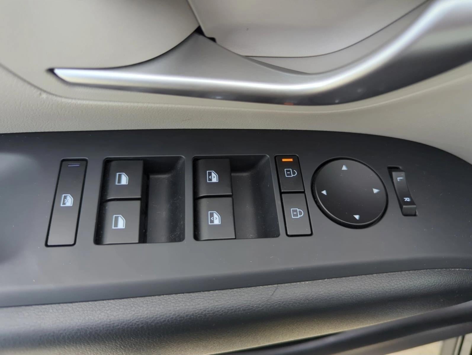 2025 Hyundai TUCSON SEL FWD