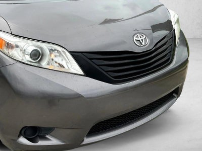 2017 Toyota Sienna L FWD 7-Passenger (Natl)