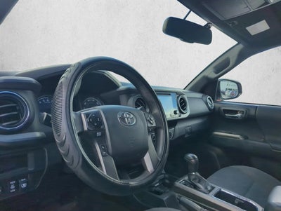2017 Toyota Tacoma TRD Sport Double Cab 5' Bed V6 4x4 AT (Natl)