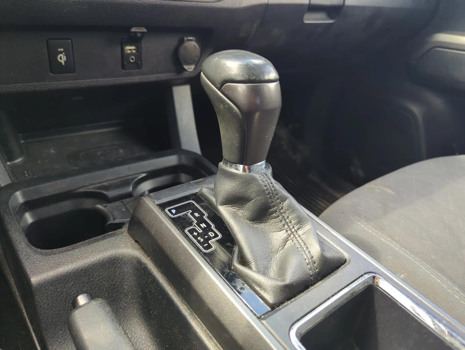 2017 Toyota Tacoma TRD Sport Double Cab 5' Bed V6 4x4 AT (Natl)