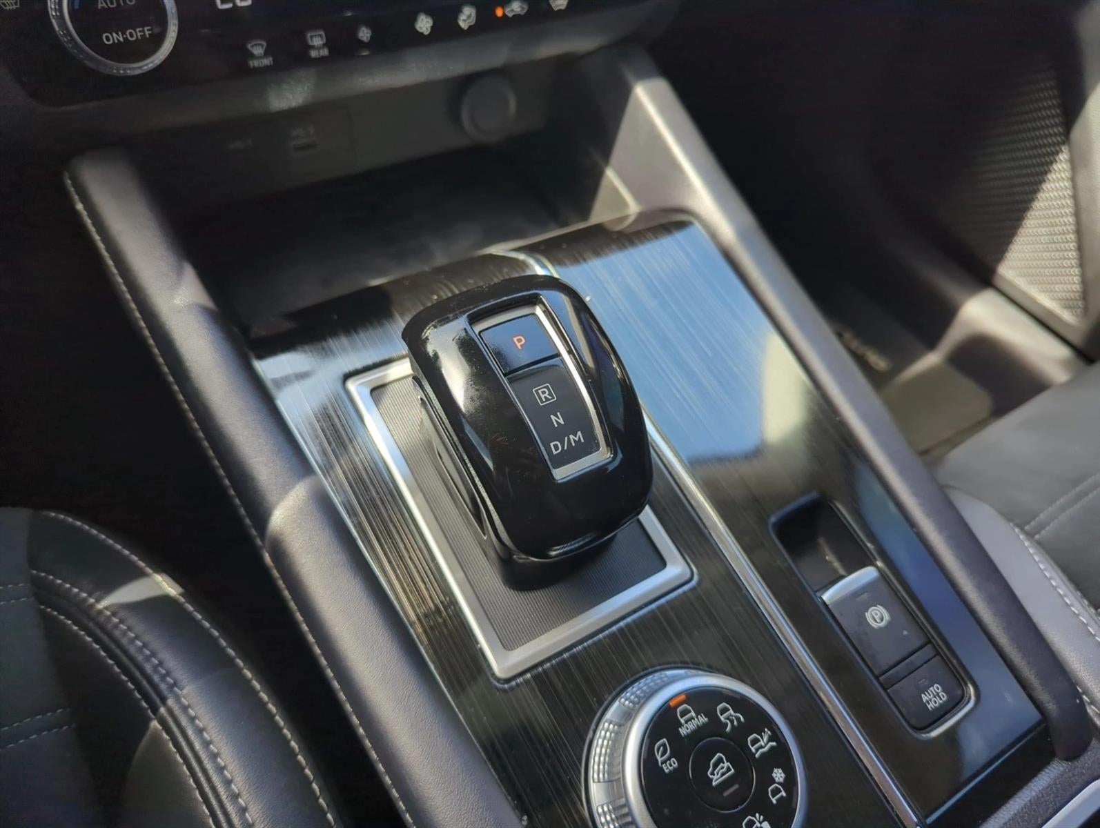 2023 Mitsubishi Outlander SE S-AWC